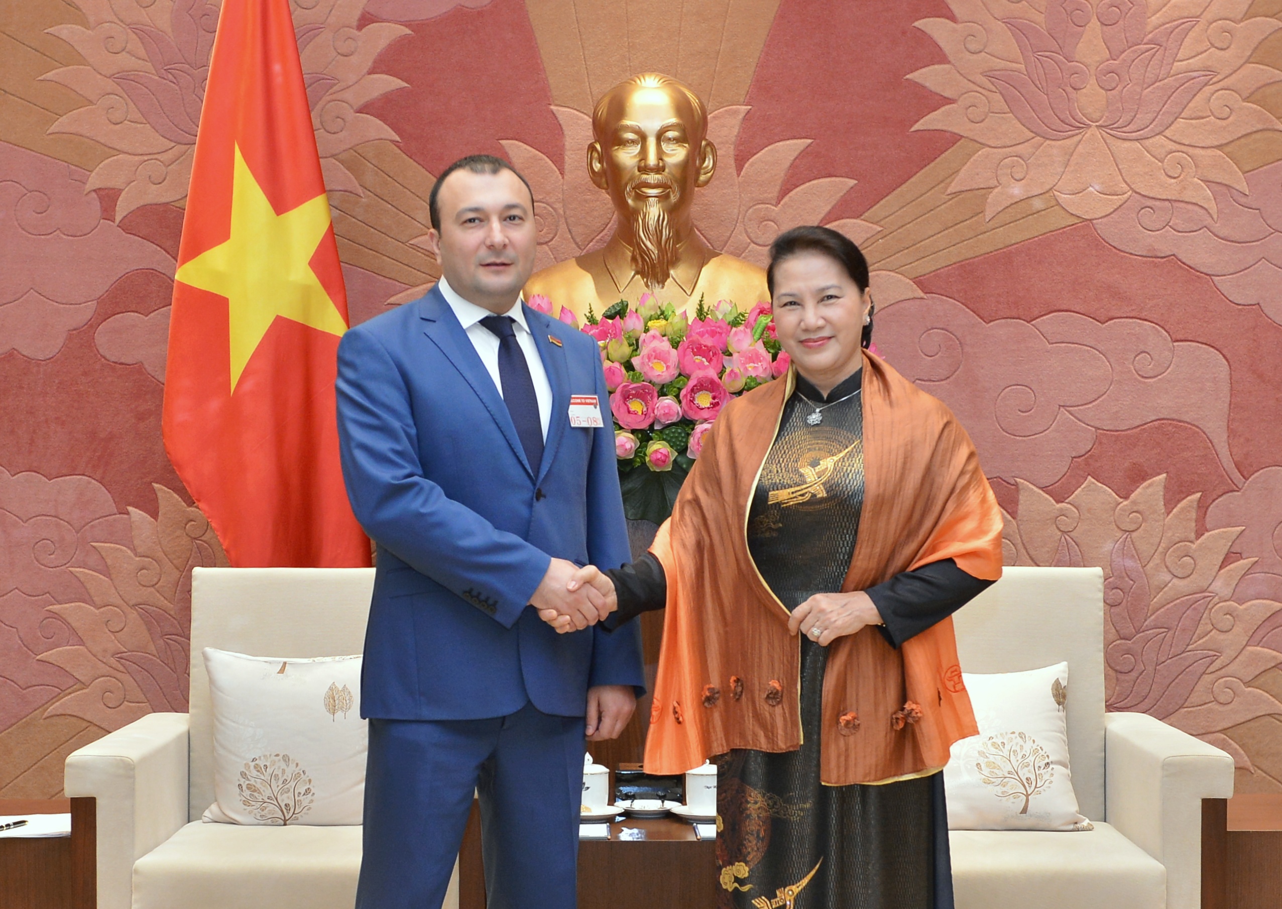 Chủ tịch Quốc hội tiếp Phó chủ tịch Quốc hội Armenia, Thống đốc tỉnh Gunma, Nhật Bản